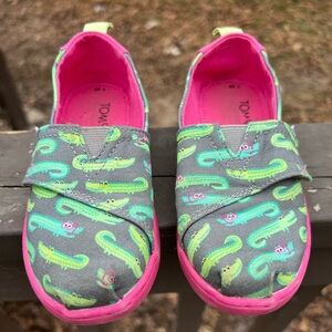Toms Shoes - Toddler Girl Size 10 🐊